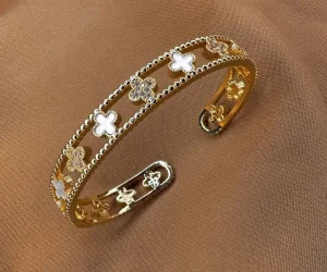 new categoria pulseiras